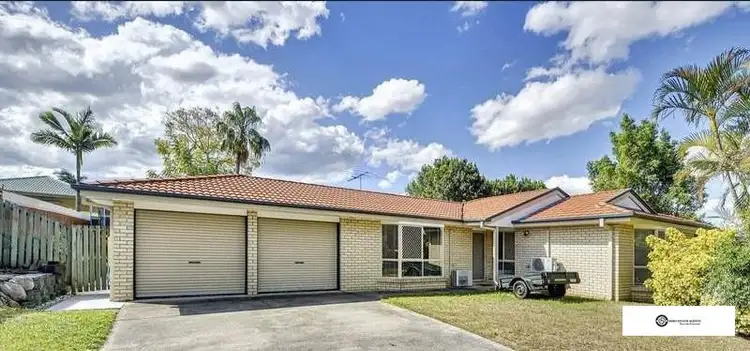 8 Numbat place