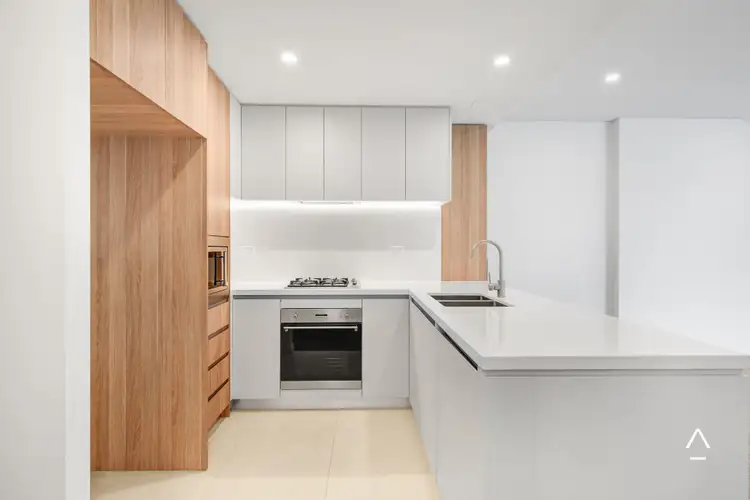 104/420 Canterbury Road