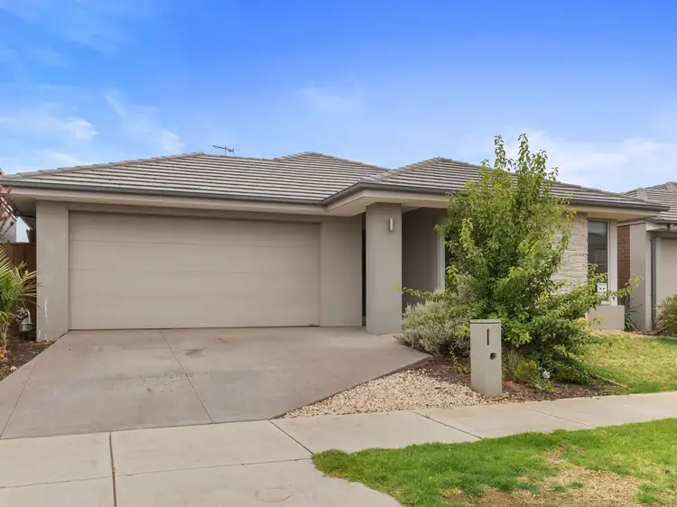 10 Hatter Street, Werribee VIC 3030