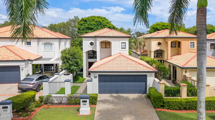 3205 Palladian Drive, Hope Island QLD 4212