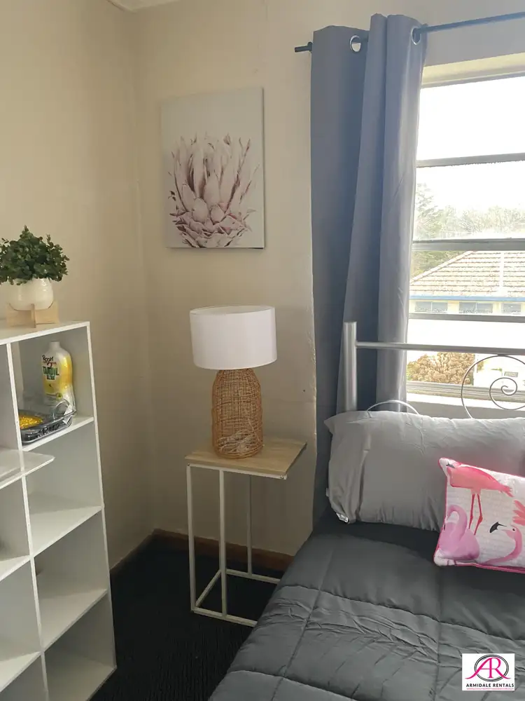 2/114 Handel Street, Armidale NSW 2350