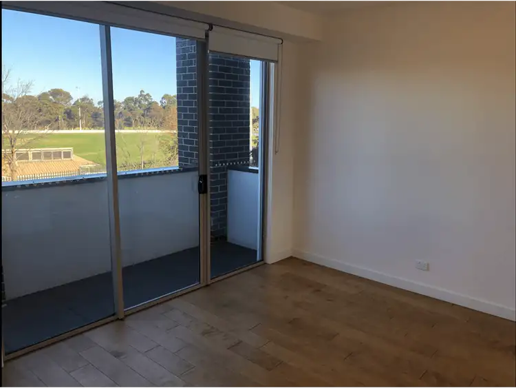 Fifth view of Homely apartment listing, 3/2 Ambrose Treacy Drive, Bundoora VIC 3083