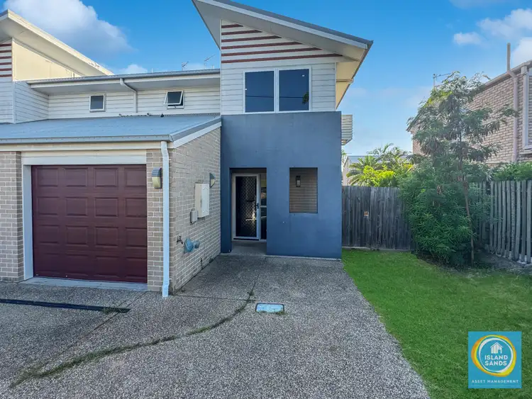 2/4 View Street