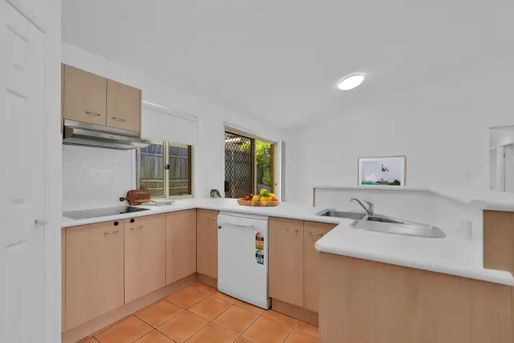 Fourth view of Homely house listing, 7 Stockton Close, Carindale QLD 4152