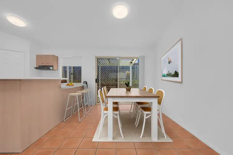 Fifth view of Homely house listing, 7 Stockton Close, Carindale QLD 4152