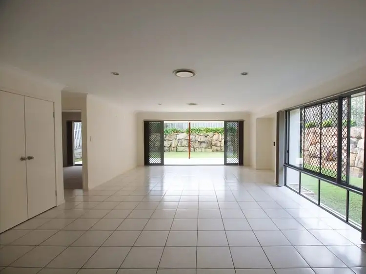Fifth view of Homely house listing, 2 Caper White Court, Kallangur QLD 4503