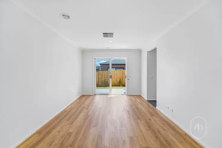 Fifth view of Homely house listing, 39 Streamlet Boulevard, Tarneit VIC 3029