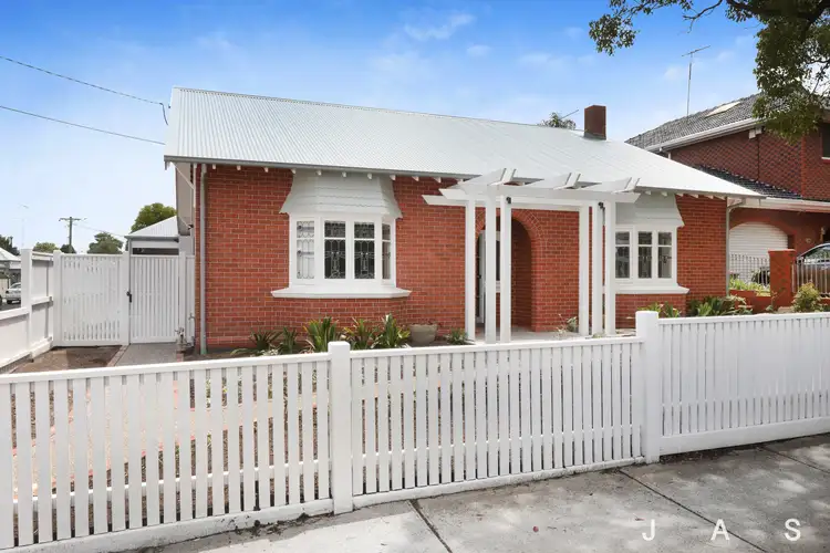 10 Fehon Street, Yarraville VIC 3013