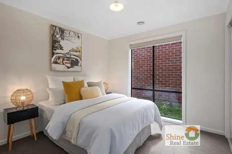 Fifth view of Homely house listing, 19 Cobungra Grove, Wollert VIC 3750