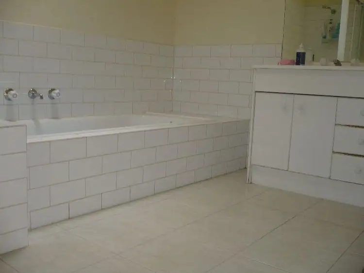 Fourth view of Homely townhouse listing, 1/1 Kallara Grove, Maribyrnong VIC 3032