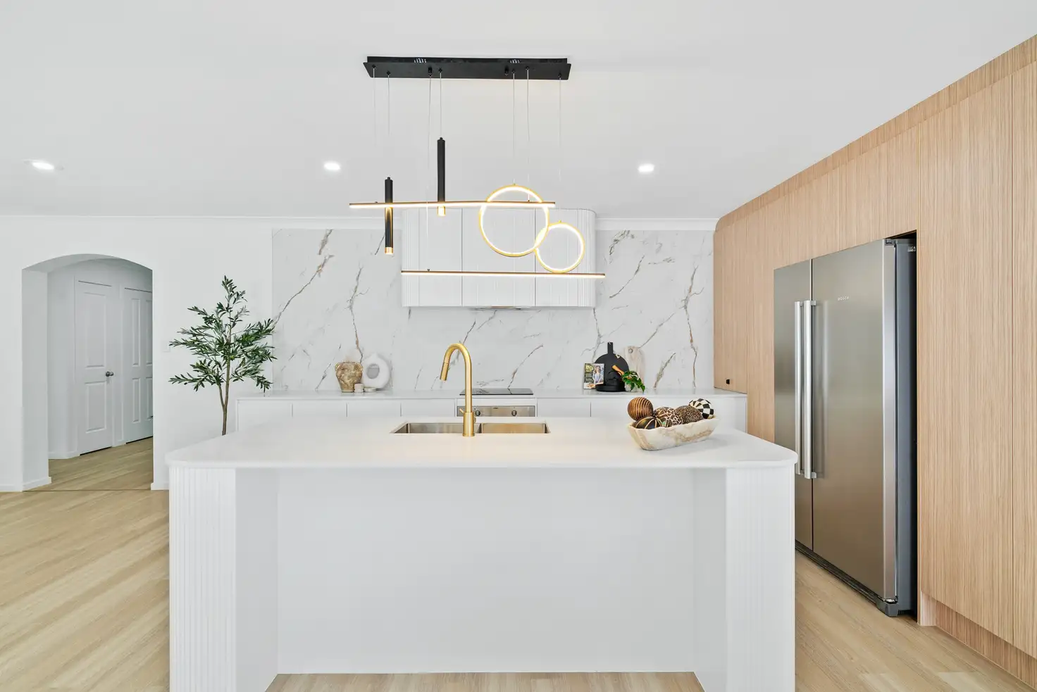 Main view of Homely house listing, 27 Blackwattle Circuit, Arundel QLD 4214