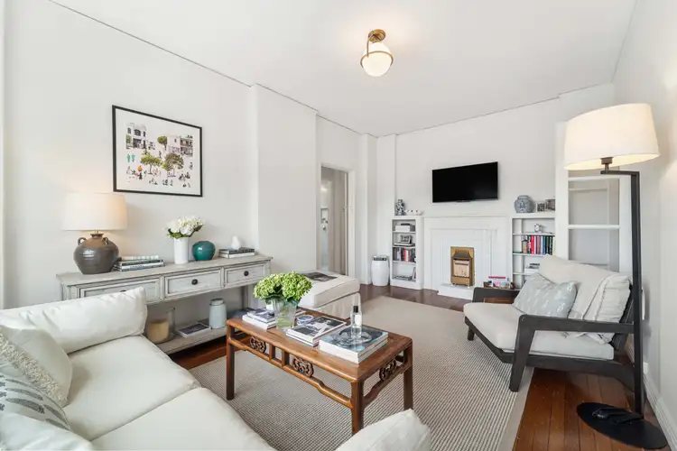 11/4 Henrietta Street, Double Bay NSW 2028