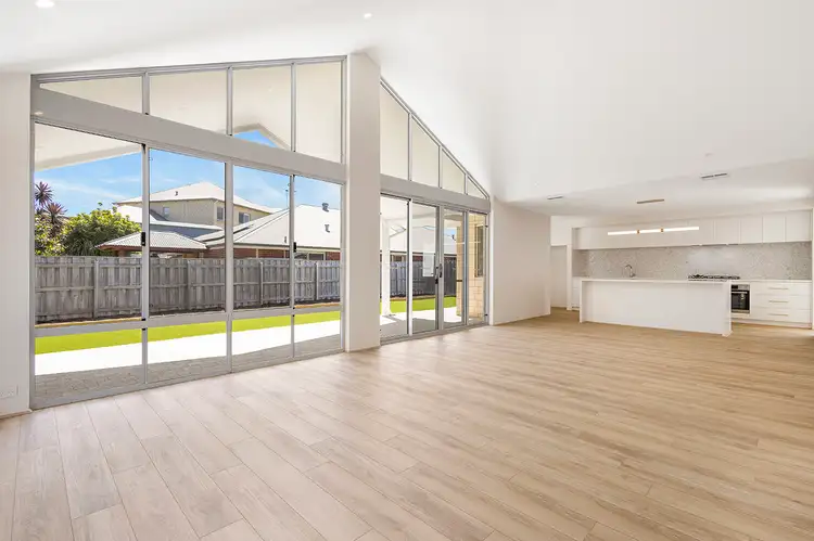 Fifth view of Homely house listing, 10 St Anthony Avenue, Quinns Rocks WA 6030