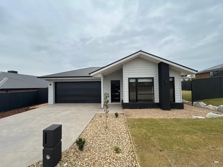 19 Ridley Avenue, Leneva VIC 3691