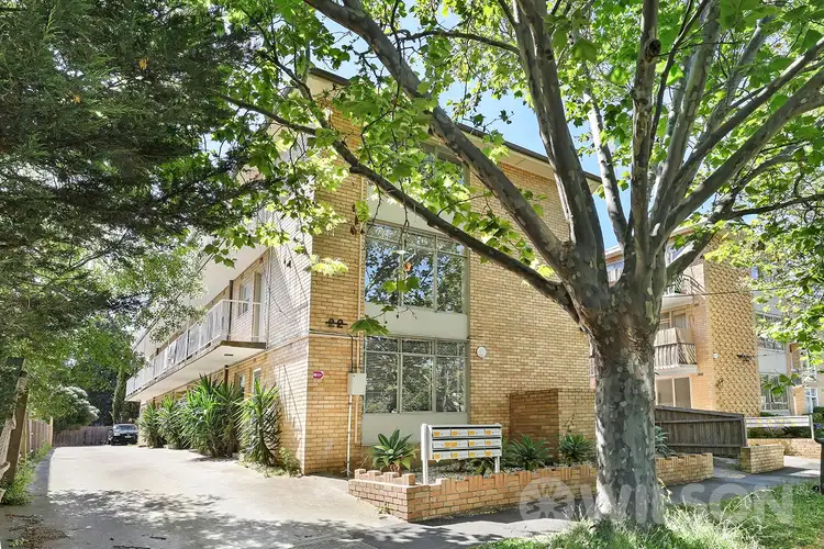 2/22 Crimea Street, St Kilda VIC 3182