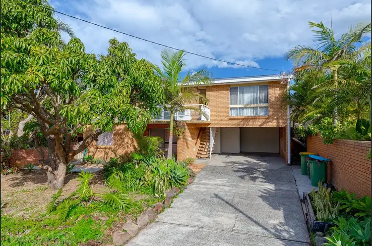 Second view of Homely house listing, 4 Highclere Street, Bateau Bay NSW 2261