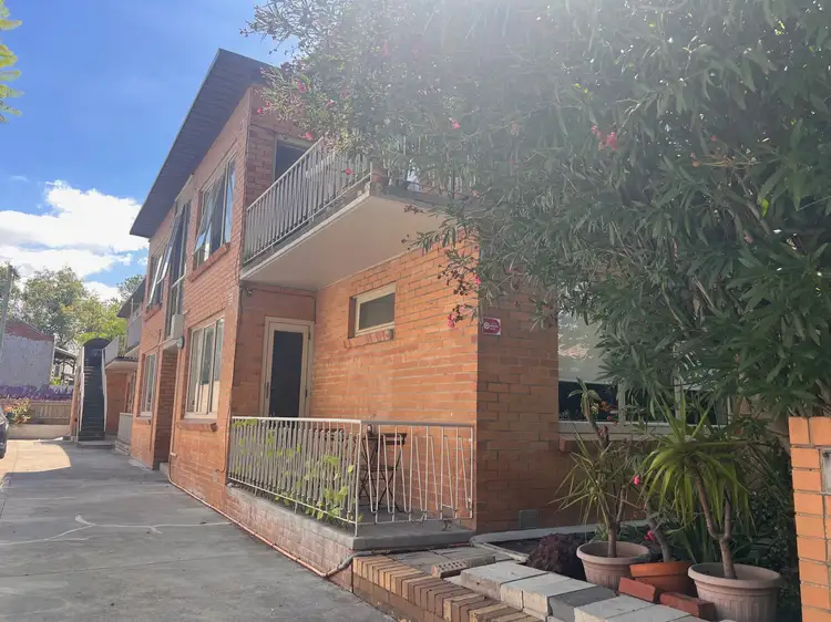 Main view of Homely apartment listing, 6/8 Charlotte Place, St Kilda VIC 3182