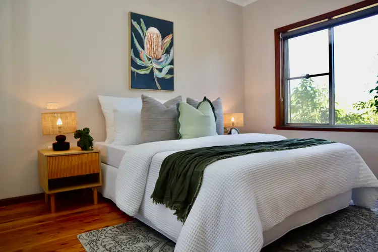 Fifth view of Homely house listing, 366 Sioux Cresent, Lavington NSW 2641
