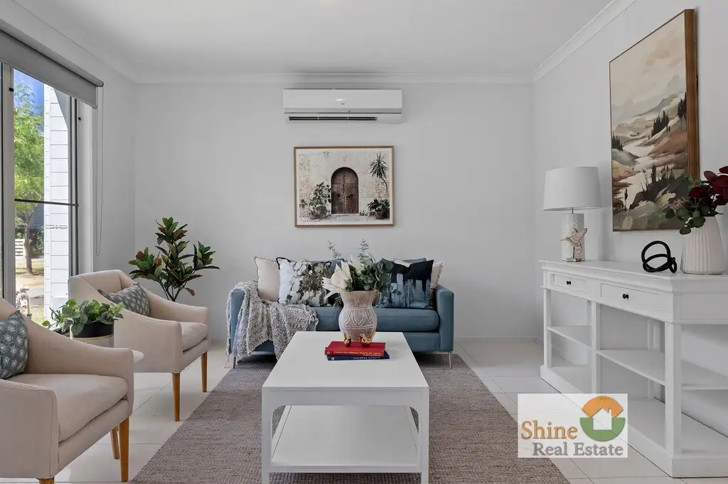 Main view of Homely townhouse listing, 11 Aviara Walk, Cranbourne West VIC 3977