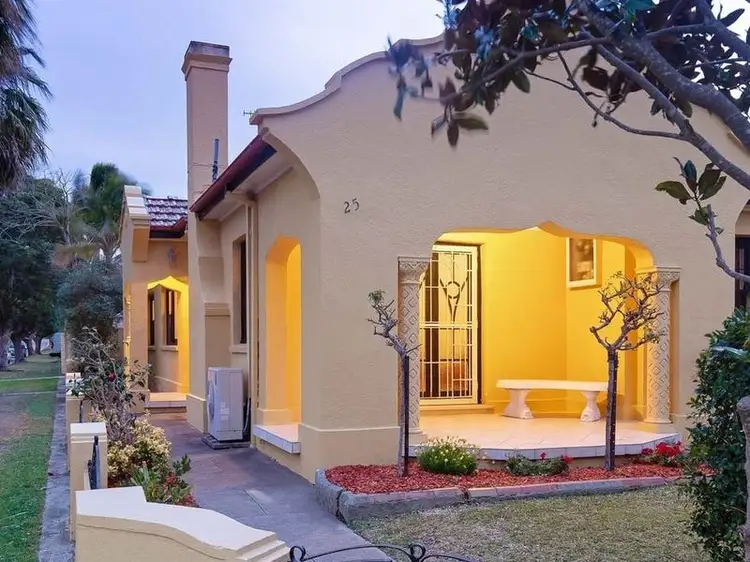 25 Birdwood Street, New Lambton NSW 2305