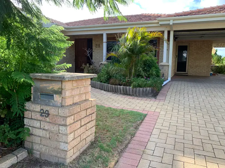 29 Winston Crescent, Viveash WA 6056