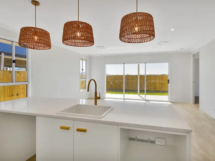 Fourth view of Homely house listing, 10 Laurina Close, Collingwood Park QLD 4301