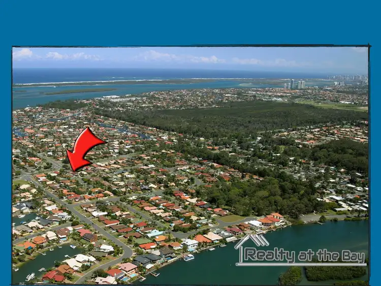 2/21 Maiala Close, Paradise Point QLD 4216