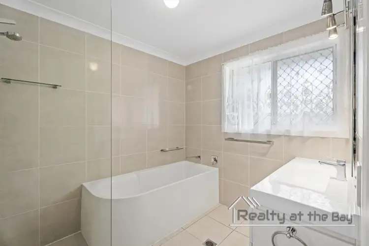 Fifth view of Homely house listing, 2/21 Maiala Close, Paradise Point QLD 4216