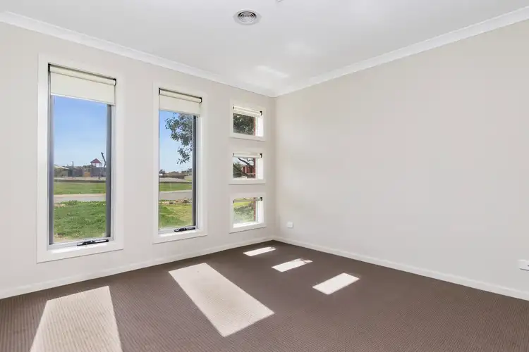 Second view of Homely house listing, 10 Richardson Court, Maddingley VIC 3340