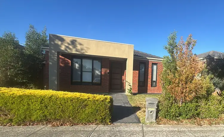 16 Jemma Avenue, Point Cook VIC 3030