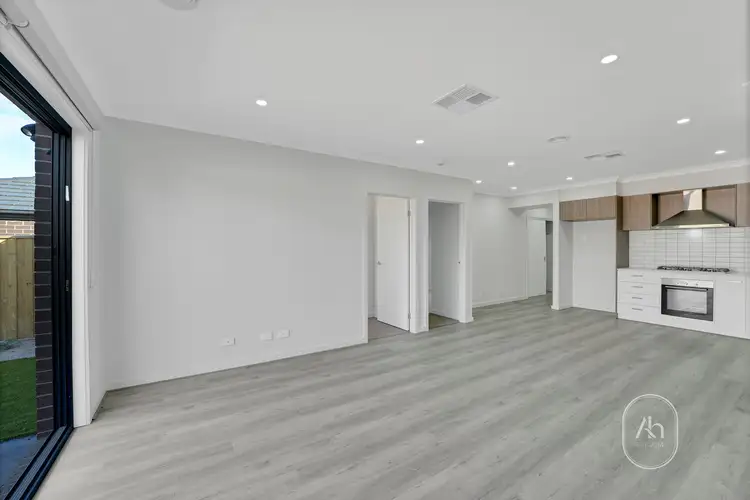 Fifth view of Homely house listing, 3 Satori Street, Mambourin VIC 3024