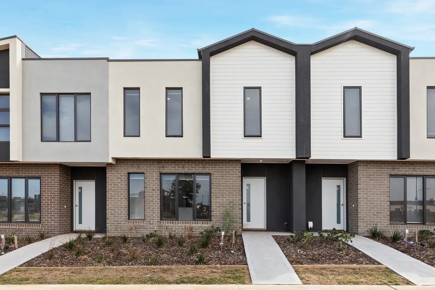 Main view of Homely townhouse listing, 7 Otto Street, Thornhill Park VIC 3335