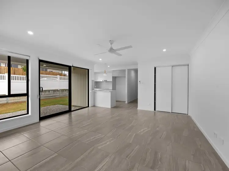 Fourth view of Homely semi-detached listing, 1/30 Auburn Crescent, Ripley QLD 4306
