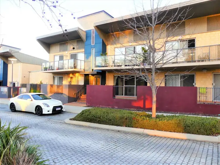 2/2 Ashbury Crescent