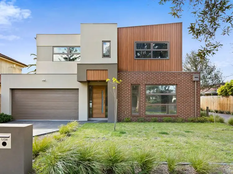 1/24 Mummery Street