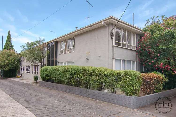 1/51 Gourlay Street, Balaclava VIC 3183