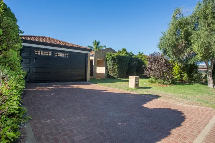 21 Rossini Circle, Ellenbrook WA 6069