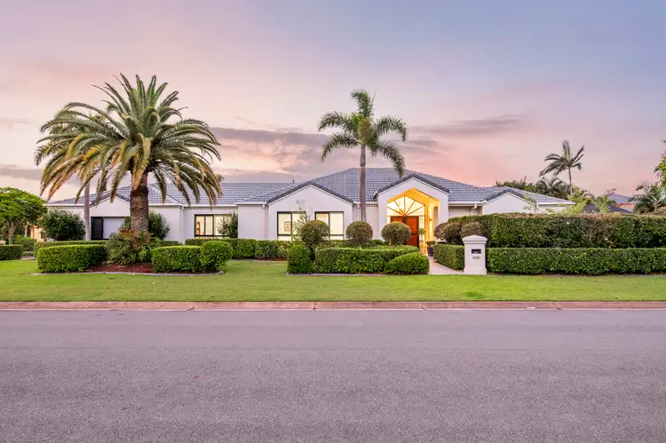 1649 Riverdale Court, Hope Island QLD 4212