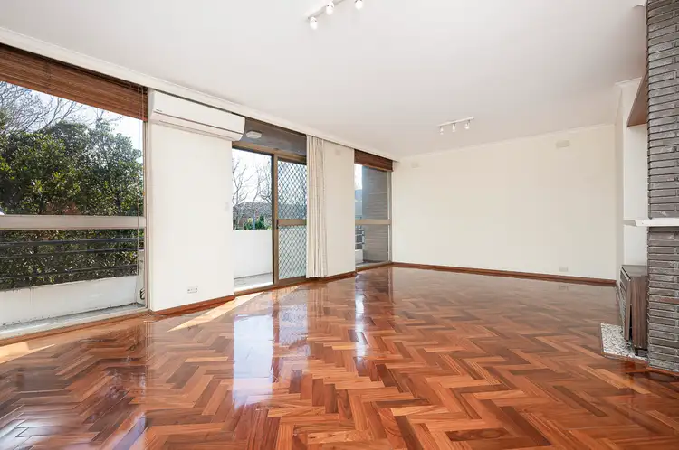 4/3 Selwyn Avenue
