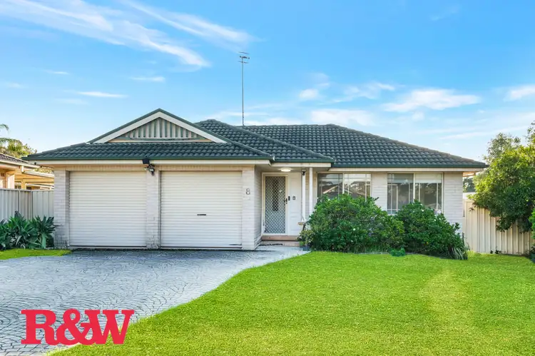 8 Wood Court, Mount Annan NSW 2567