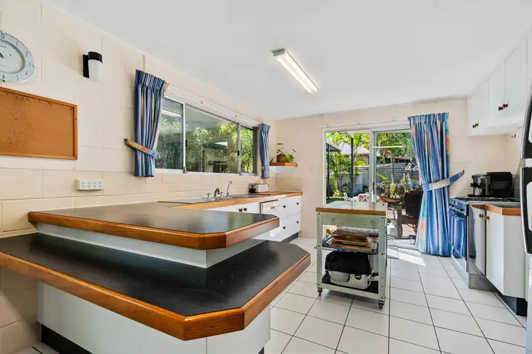 Second view of Homely house listing, 31 Kooringal Esplanade, Kooringal QLD 4025