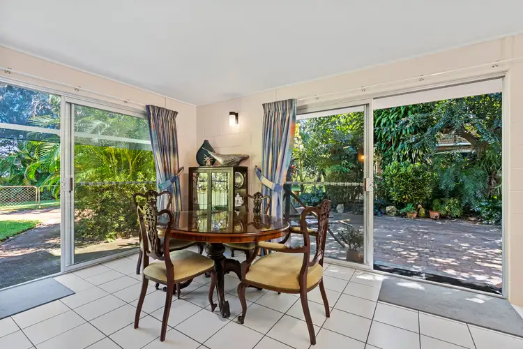 Sixth view of Homely house listing, 31 Kooringal Esplanade, Kooringal QLD 4025