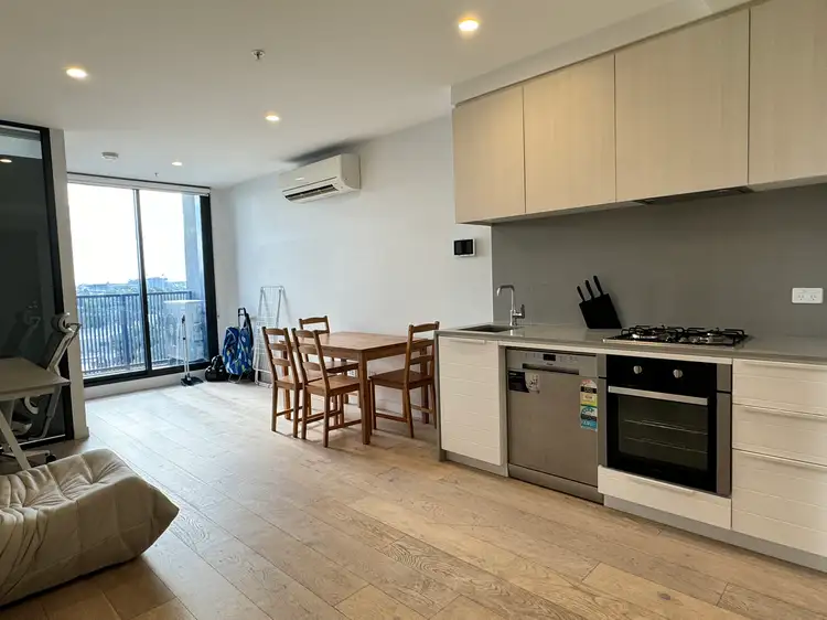 712/91 Galada Ave, Parkville VIC 3052