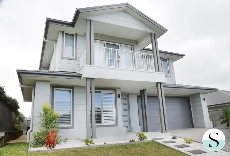 28 Quinn Street, Catherine Hill Bay NSW 2281