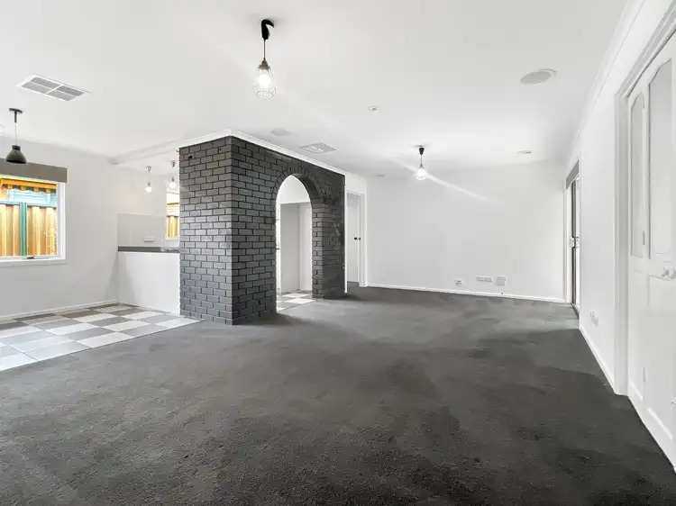 34 Bennett St