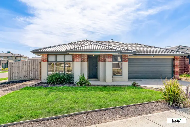 17 Alcantara Boulevard, Wallan VIC 3756