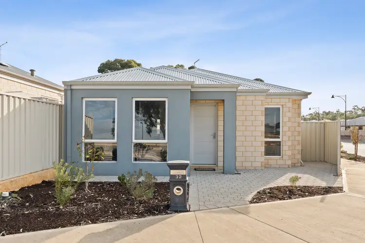32 Wellspring Road