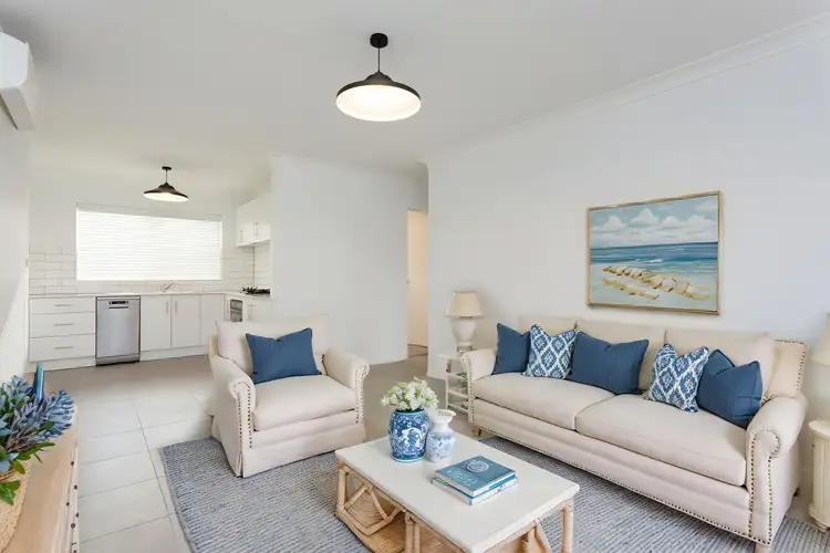 2/1 Nellie Street, Nundah QLD 4012