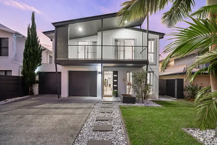 49 Coomera Court, Helensvale QLD 4212
