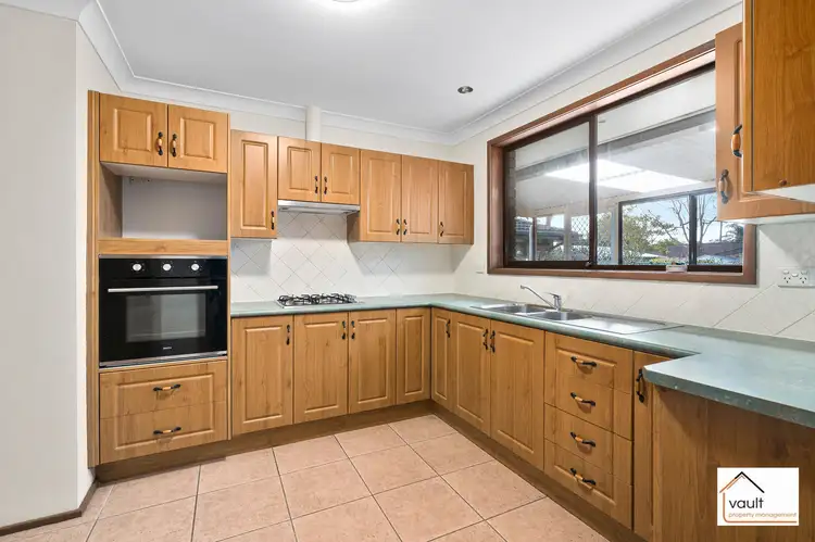 14 Caroola Parade, North Nowra NSW 2541